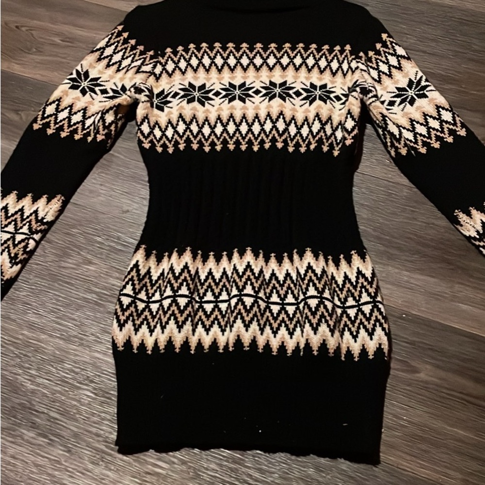 Black and White Raglan Long Sleeve Bodycon Dress